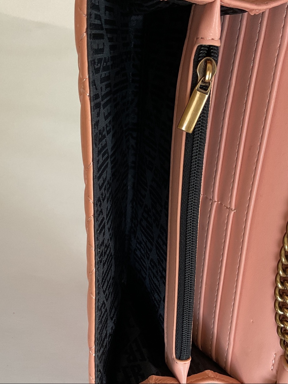 KURT GEIGER Quilted Peach Leather Chain Crossbody | Shoulder Bag - Picture 11 of 16